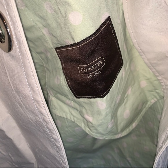 Coach White Trench Coat Classic Lightweight Design 14 - Picture 5 of 8